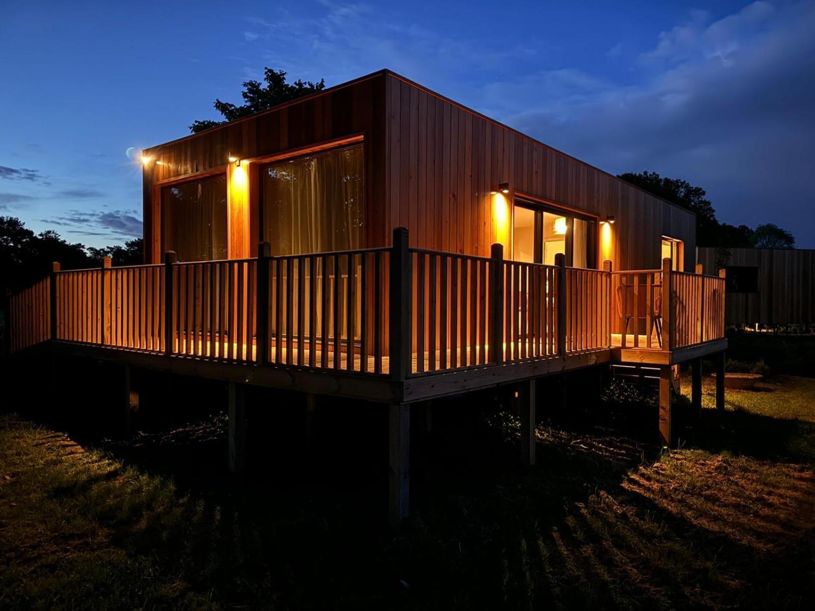 Villa Unbox At Poplar Tree Durham Exterior foto