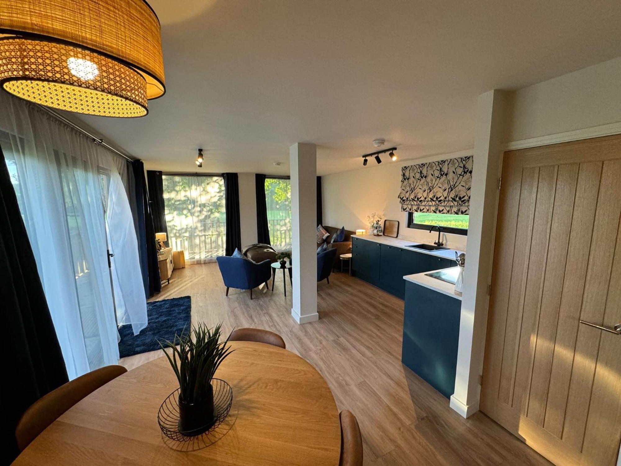 Villa Unbox At Poplar Tree Durham Exterior foto